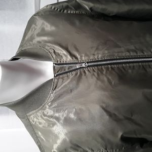 Carbon army green nylon zip jacket. XL